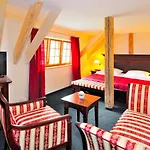 & Wasserschloss 4* Westerburg (Saxony-Anhalt)