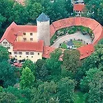 & Wasserschloss