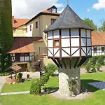 & Wasserschloss 호텔 4*