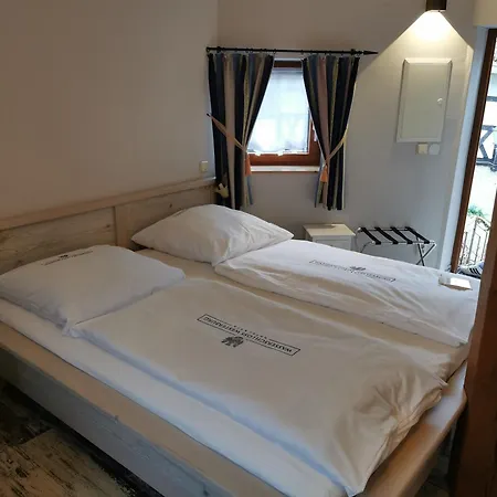 Hotel & Wasserschloss